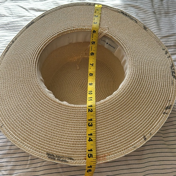 Lucky Brand Hat. Straw like fabric Like new adjustable draw string. - Picture 7 of 7